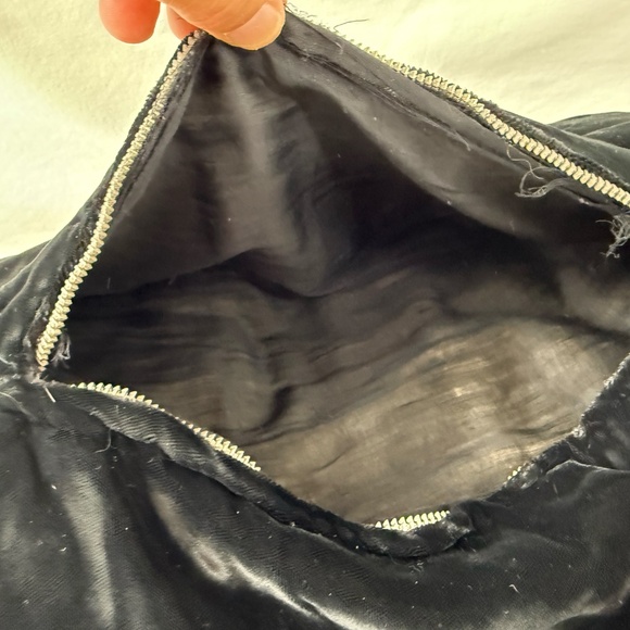 Vintage Brown and Black Fur Hand Warmer Purse Velvet Backing Zipper - Picture 11 of 14